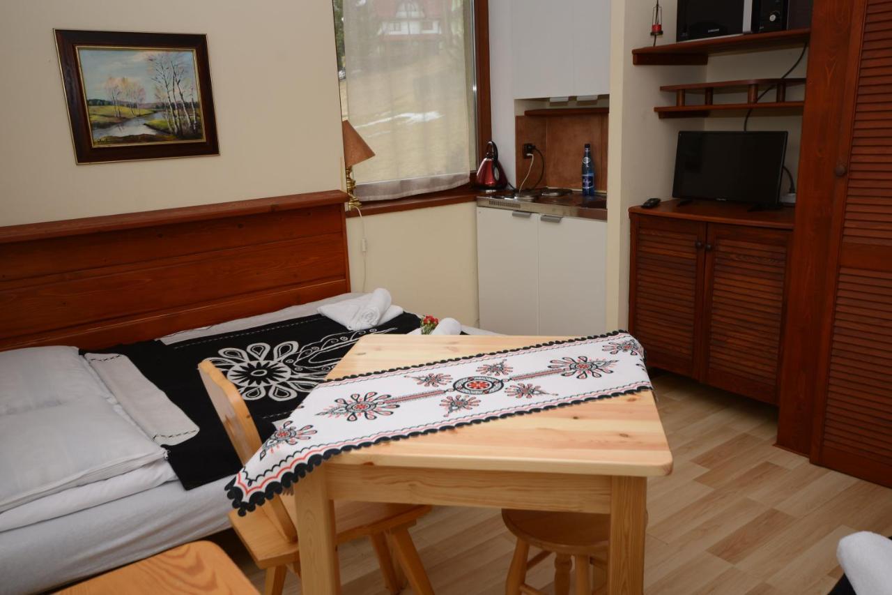Apartamento Dom Z Witrazami Bukowina Tatrzańska Exterior foto