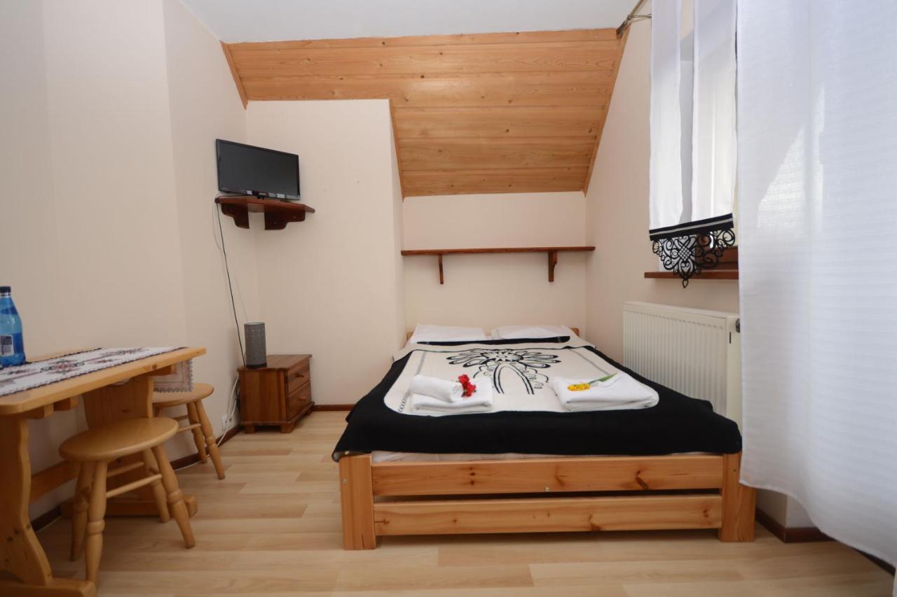 Apartamento Dom Z Witrazami Bukowina Tatrzańska Exterior foto