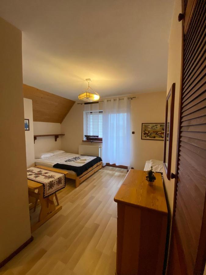 Apartamento Dom Z Witrazami Bukowina Tatrzańska Exterior foto